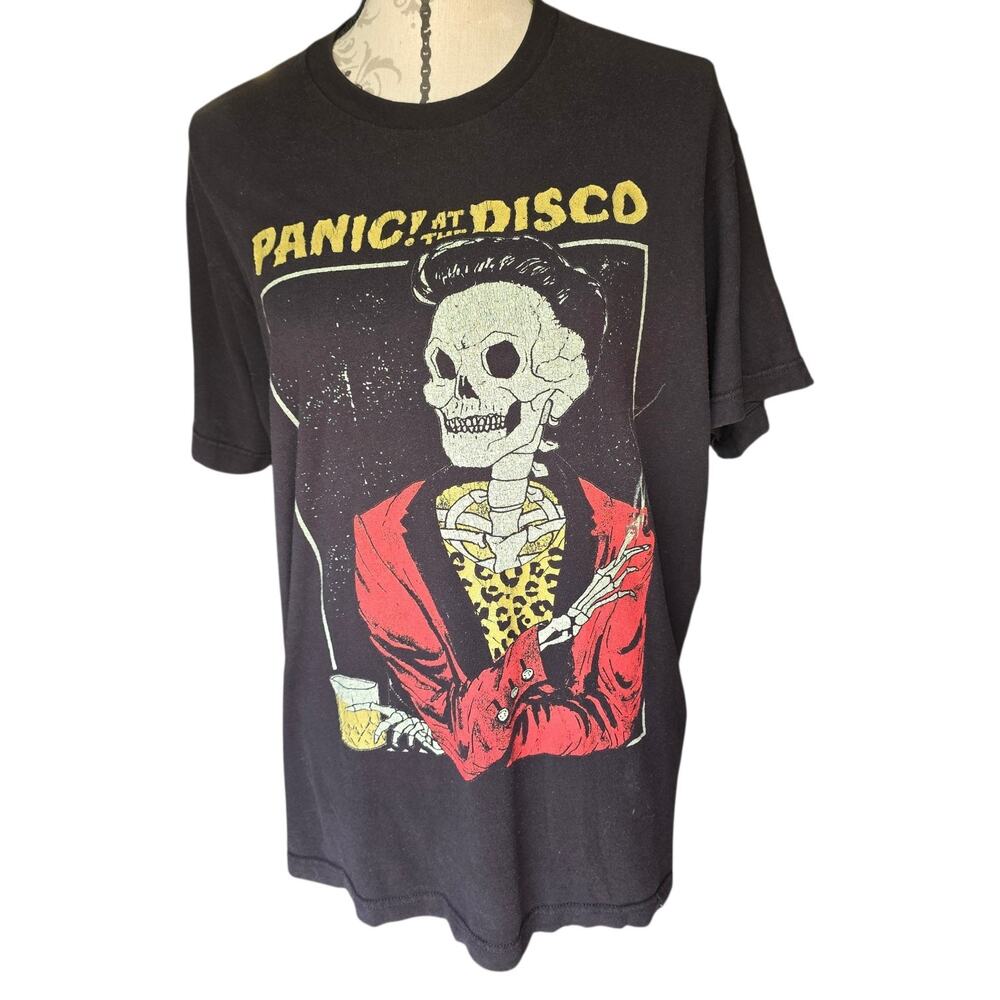 Y2k Style Emo Goth Panic at the Disco Death of a Bachelor Tour Shirt Size L